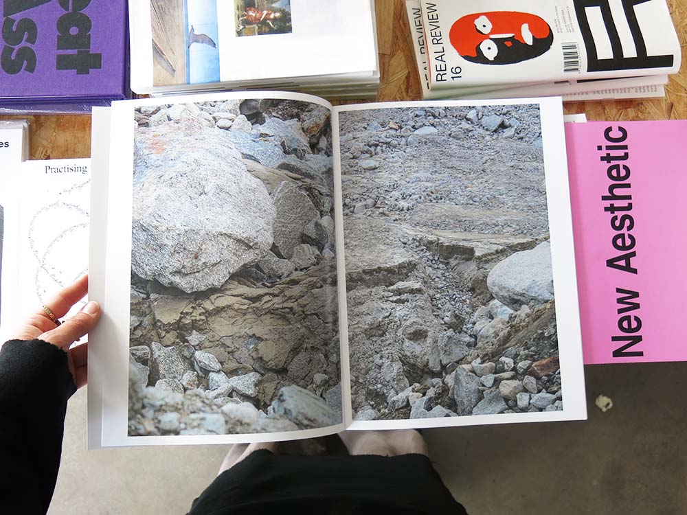 Camille Llobet – Glacier noir - Image 3