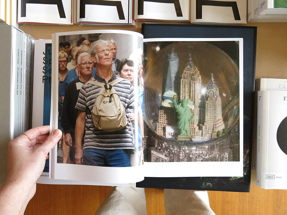 Closing Ceremony Magazine 02 - Image 3