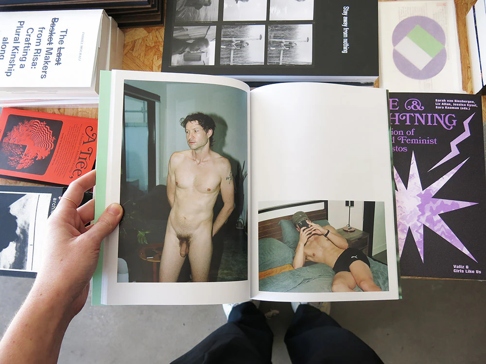 Drew Pettifer – I know a place - Image 5
