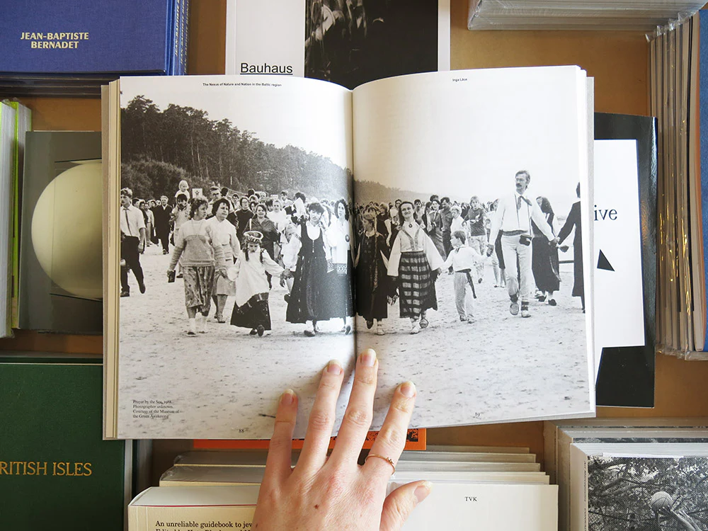 Errant Journal 2: Slow Violence - Image 9