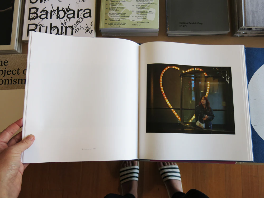 Hannah Starkey – Photographs 1997-2017 - Image 7