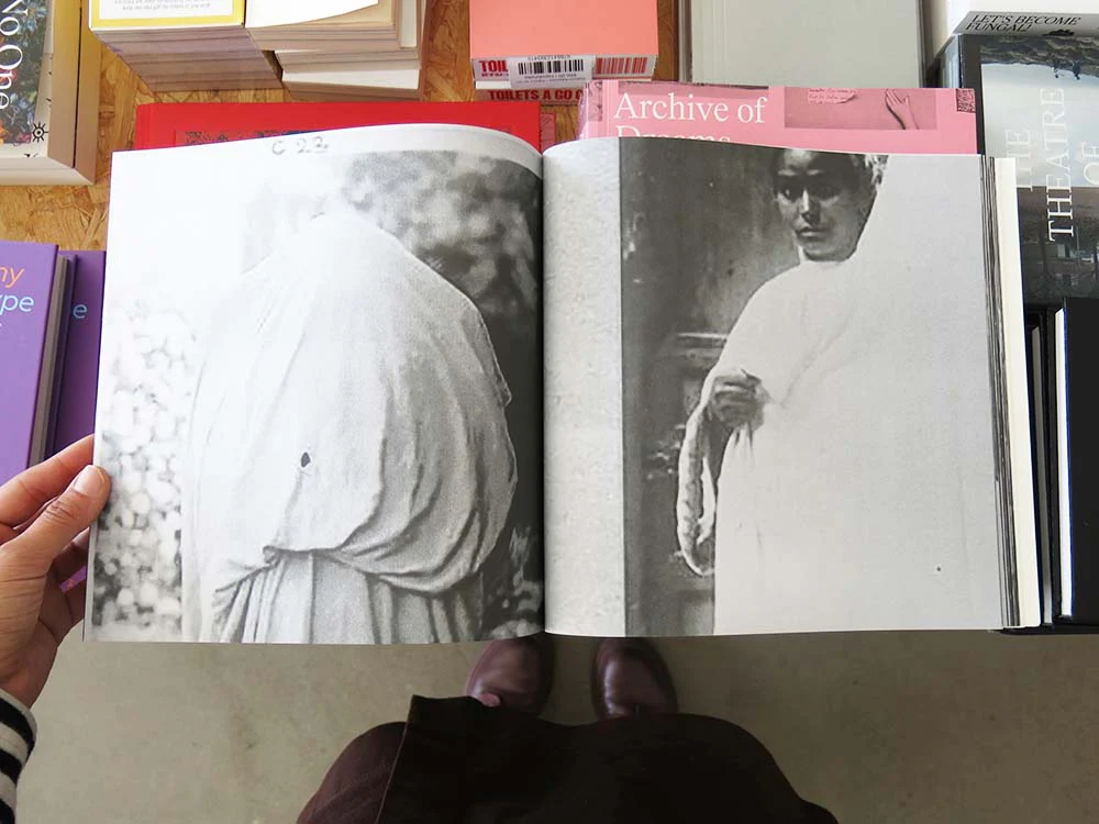 Hoda Afshar – The Fold - Image 2