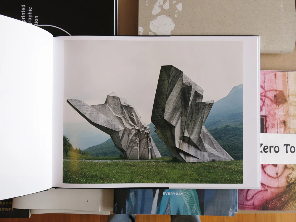 Jan Kempenaers - Spomenik - Image 4