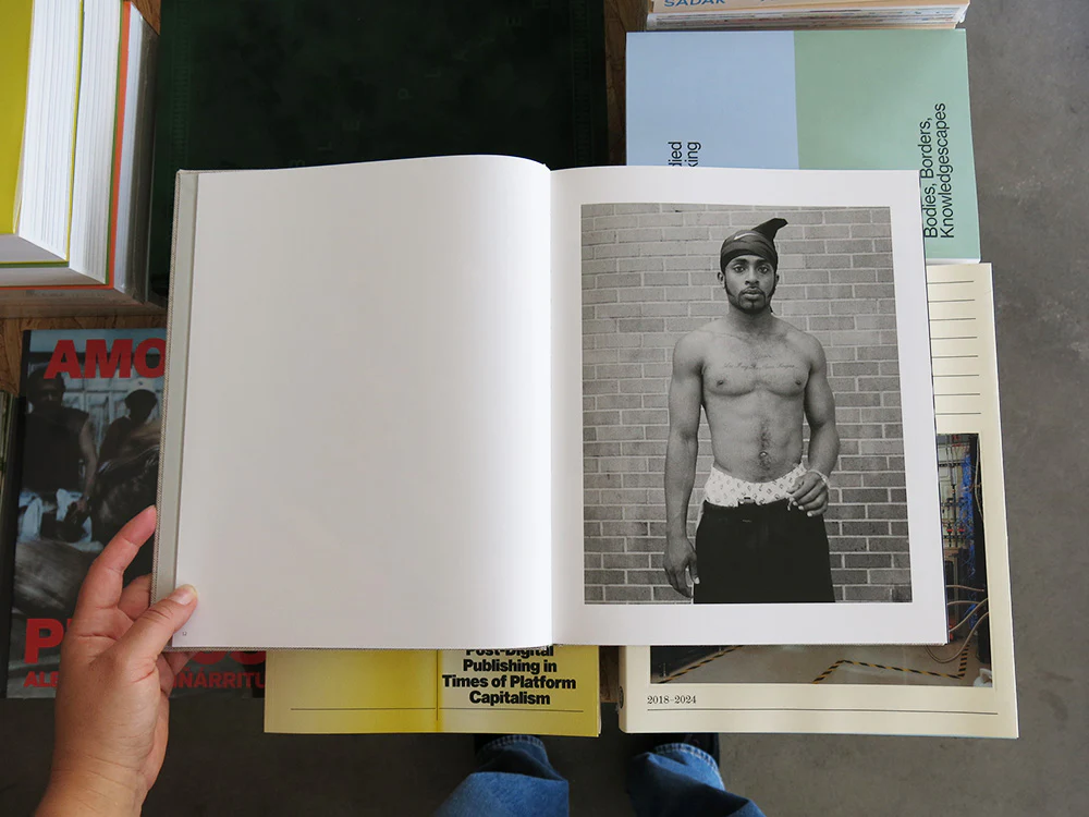Maï Lucas – All Eyes On Me - Image 2