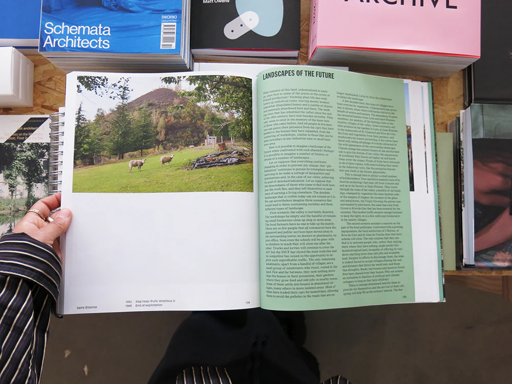The Valley: An Archaeology in Photographs - Image 9