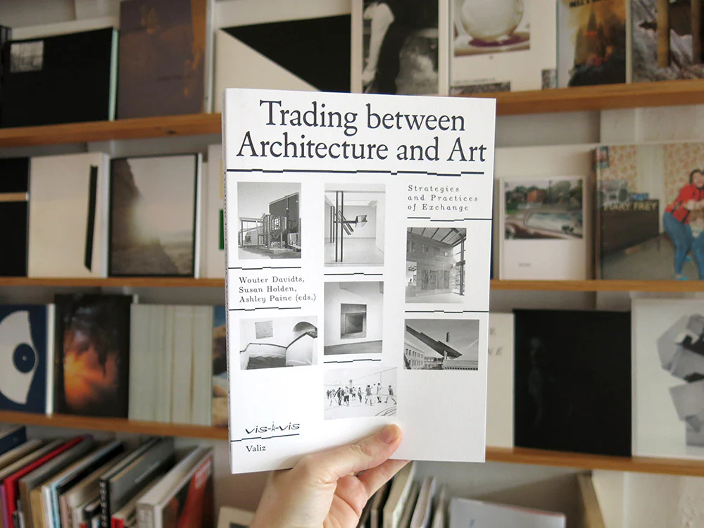 Trading between Architecture and Art